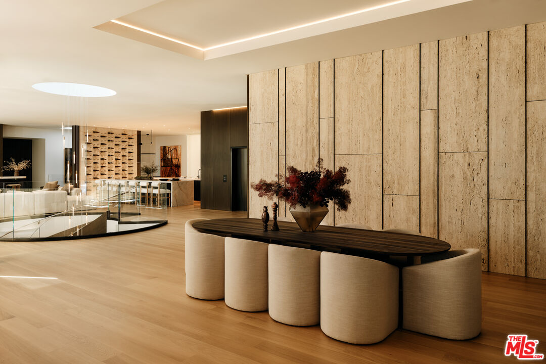 MLS #25565439 image #3