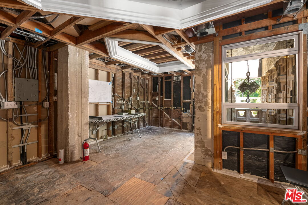 MLS #25565545 image #15