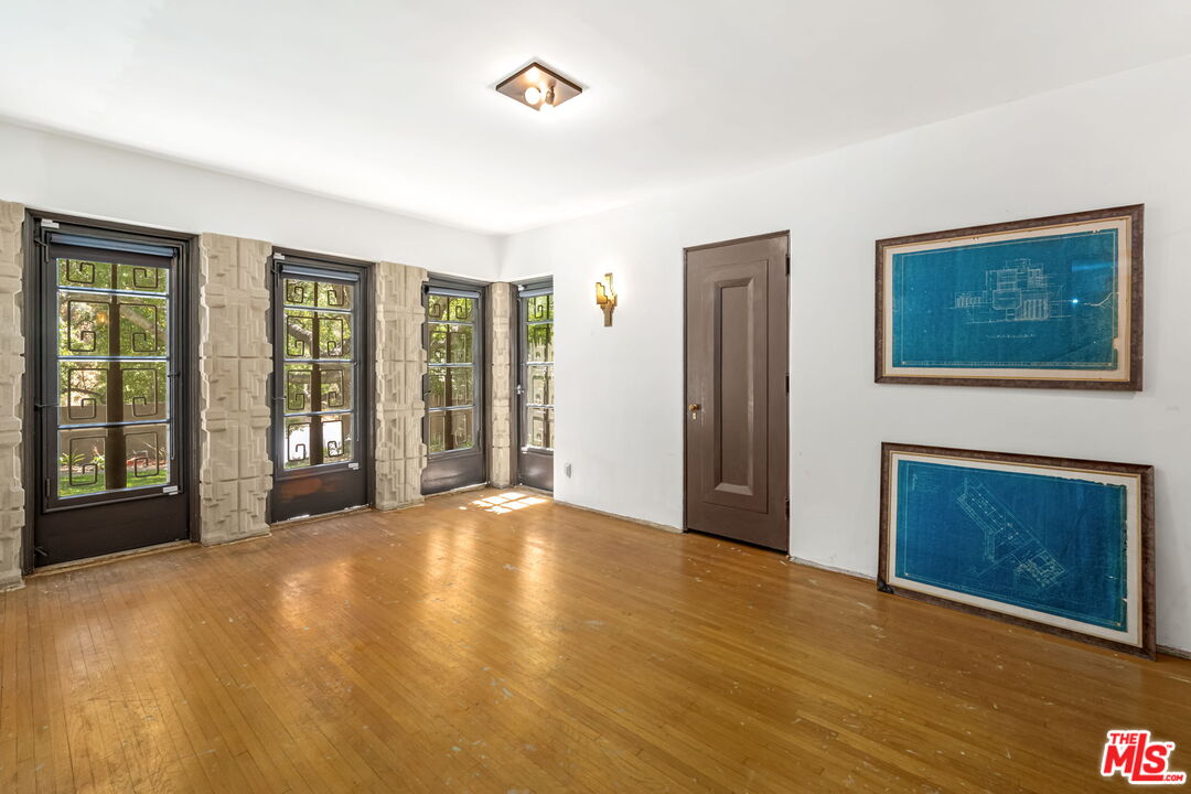 MLS #25565545 image #19