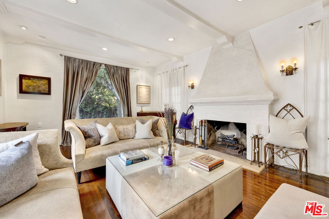 MLS #25565587 image #2