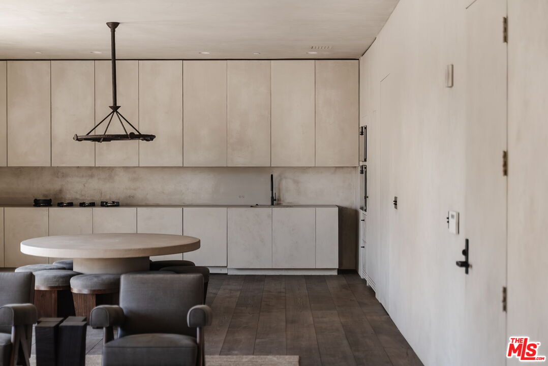 MLS #25565611 image #3