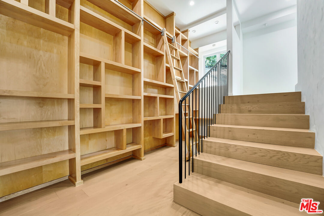 MLS #25565739 image #18