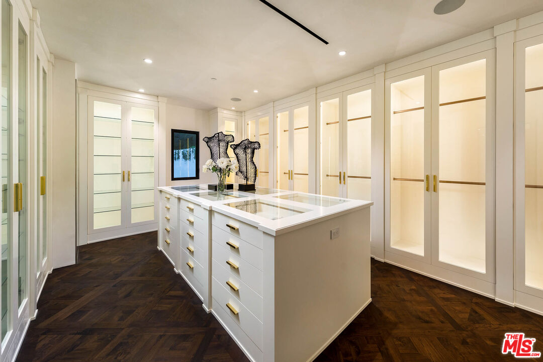 MLS #25565741 image #11