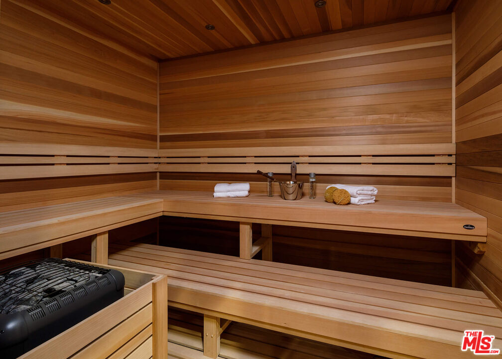 MLS #25565741 image #18