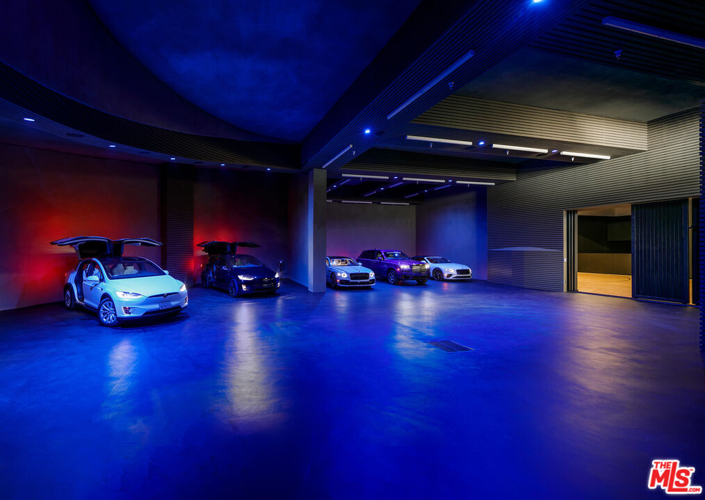 MLS #25565741 image #23