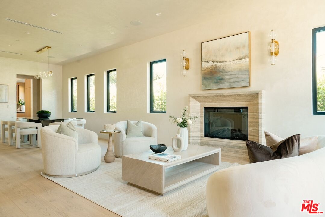 MLS #25565797 image #13