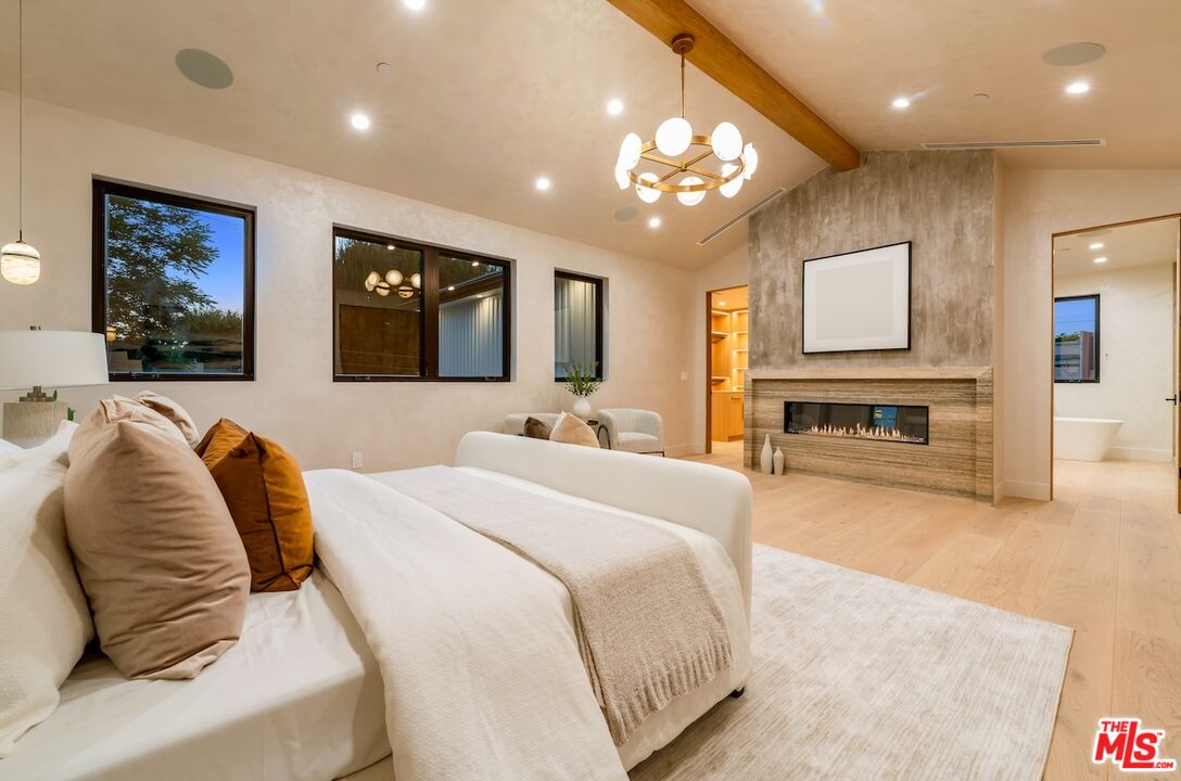 MLS #25565797 image #25