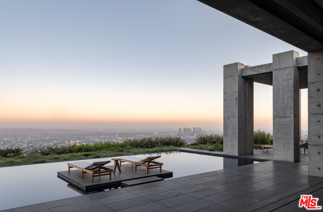 MLS #25566107 image #14