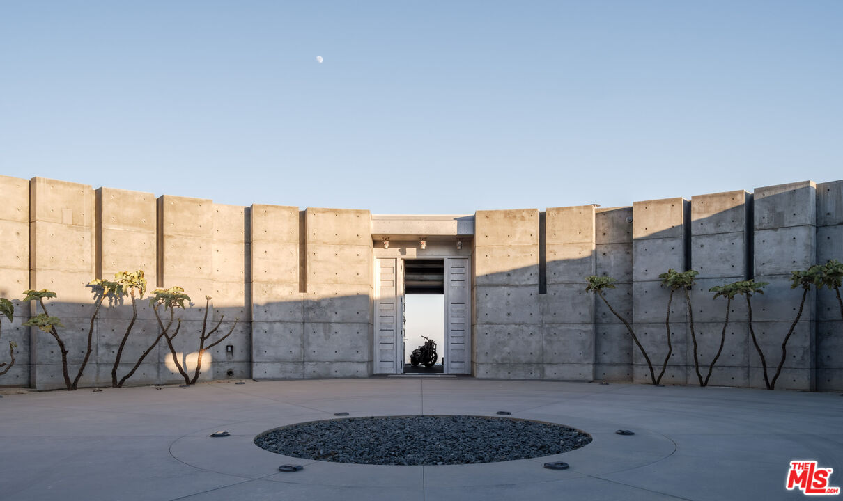 MLS #25566107 image #4