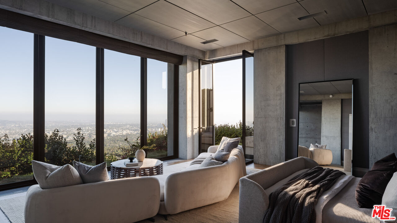 MLS #25566107 image #8