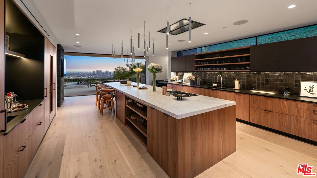 MLS #25566133 image #13