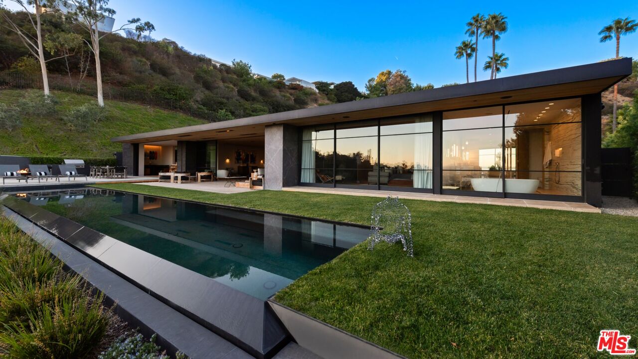 MLS #25566133 image #0