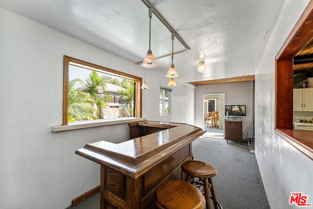 MLS #25566191 image #25