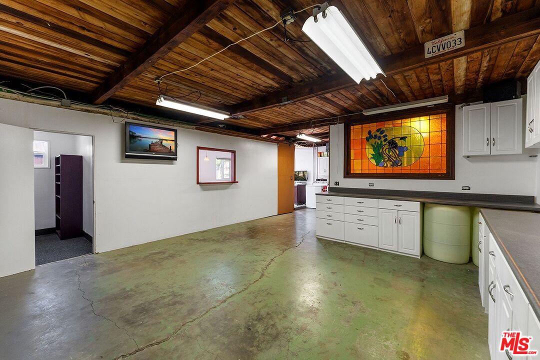 MLS #25566191 image #30