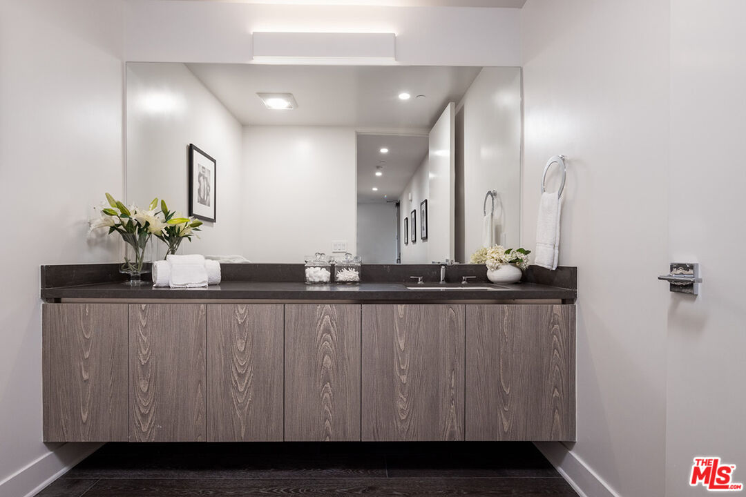 MLS #25566301 image #13