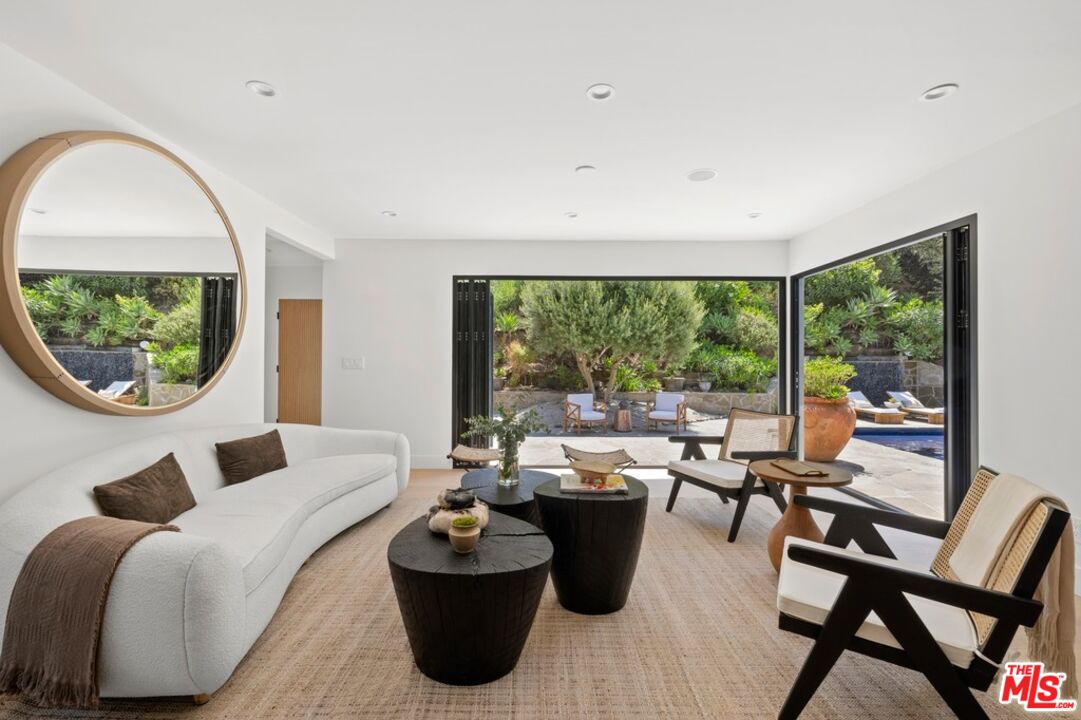 MLS #25566497 image #1