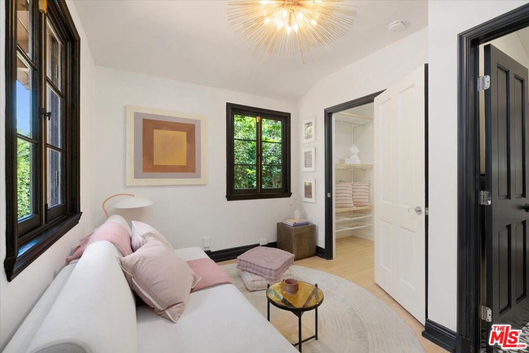 MLS #25566575 image #21