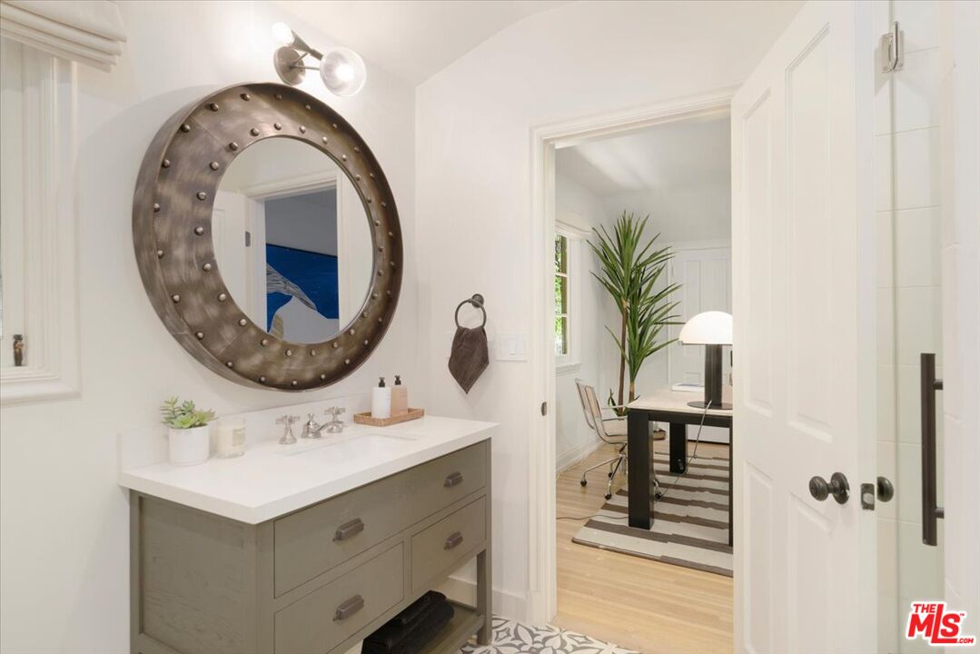 MLS #25566575 image #22