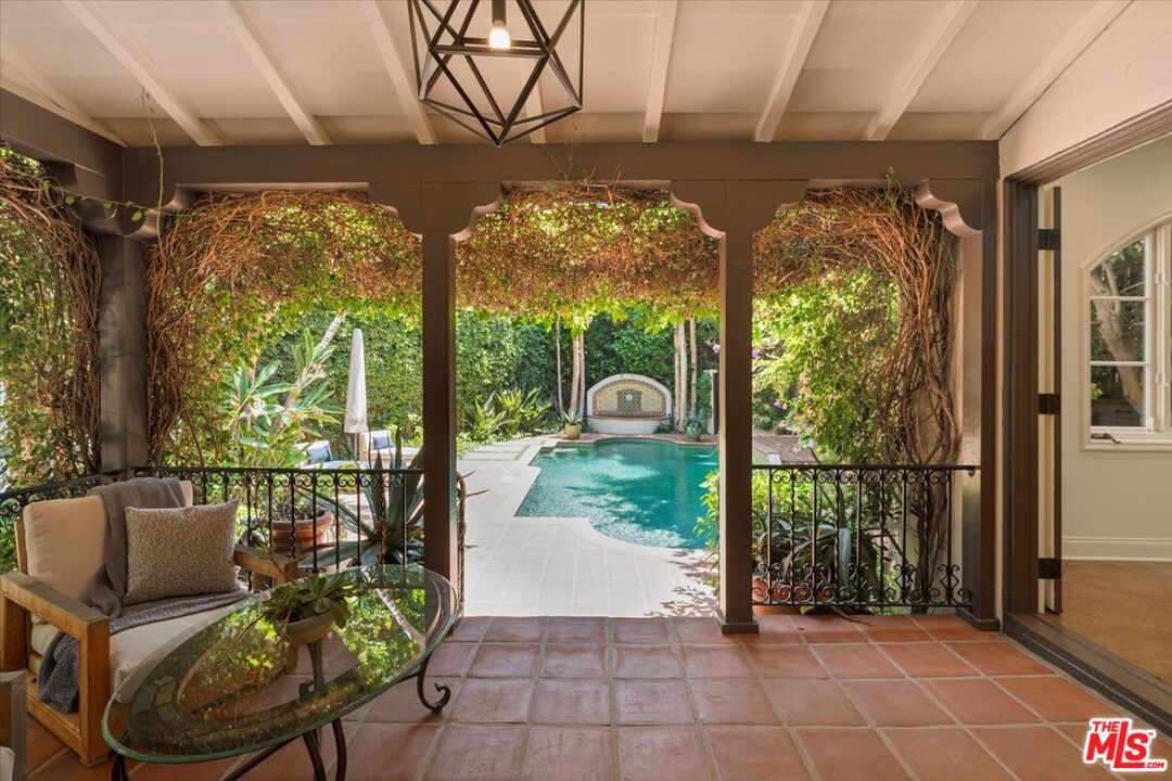 MLS #25566575 image #24