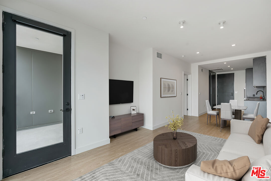 MLS #25566659 image #3