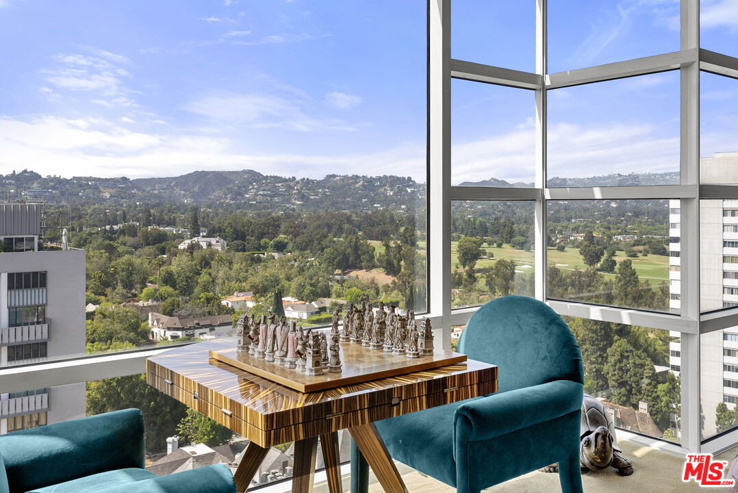 MLS #25566661 image #0