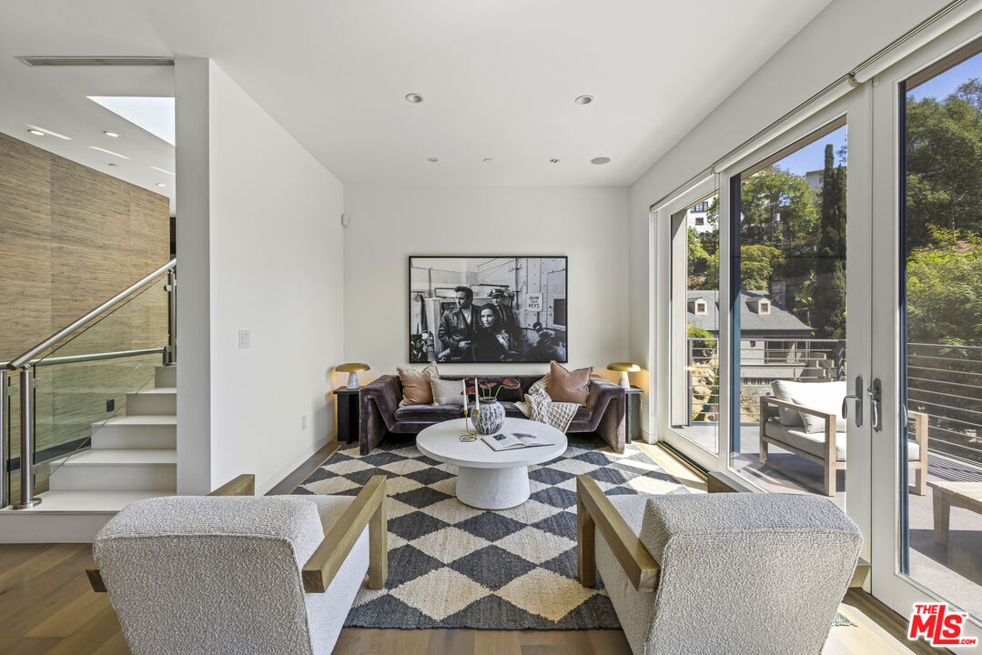 MLS #25566741 image #13