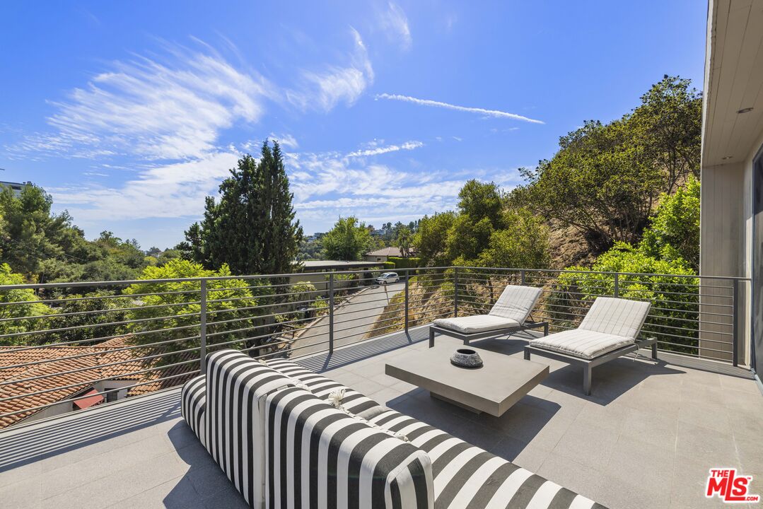 MLS #25566741 image #24