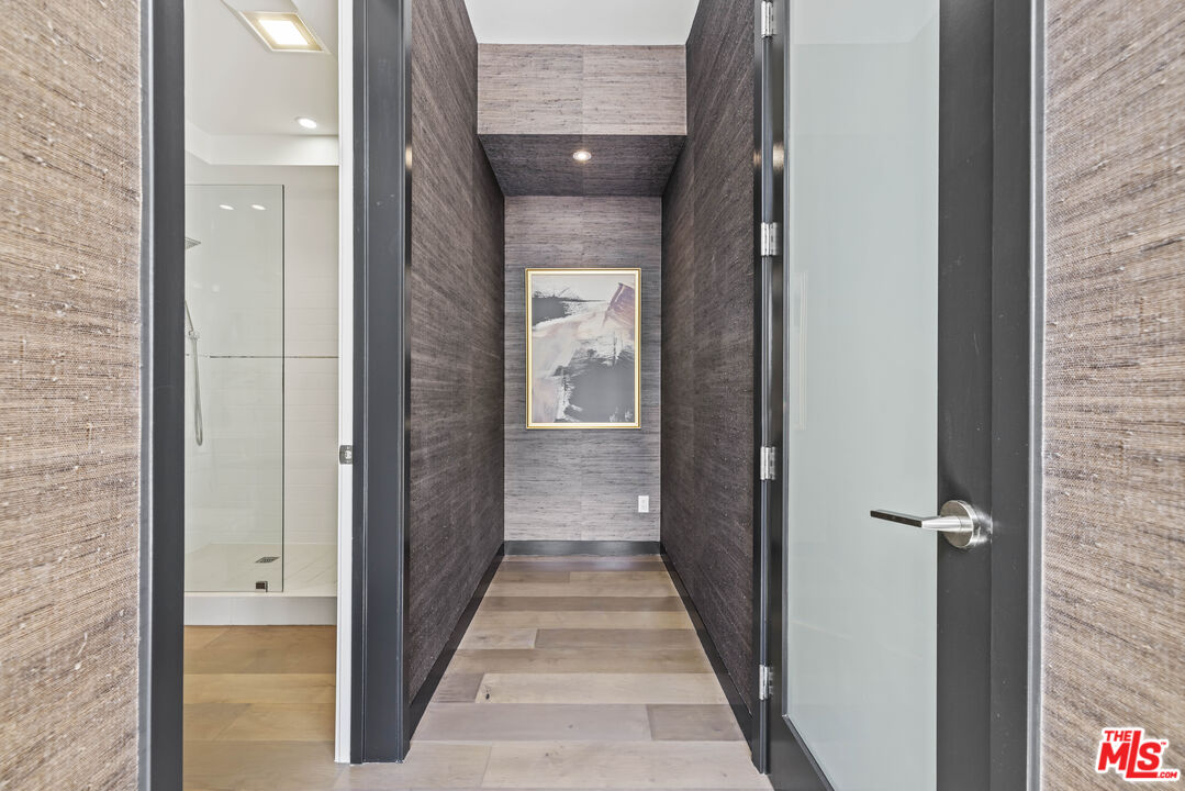 MLS #25566741 image #2