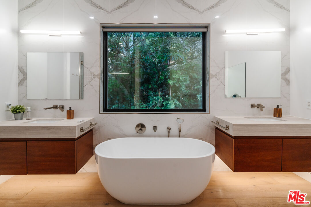 MLS #25566749 image #12