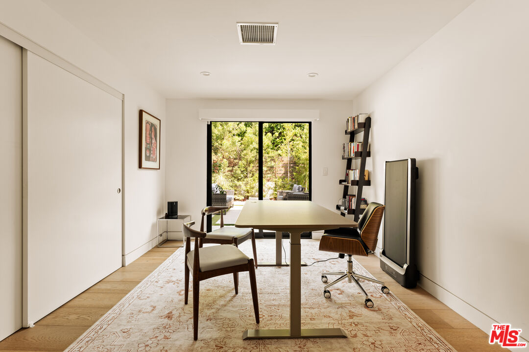 MLS #25566749 image #18