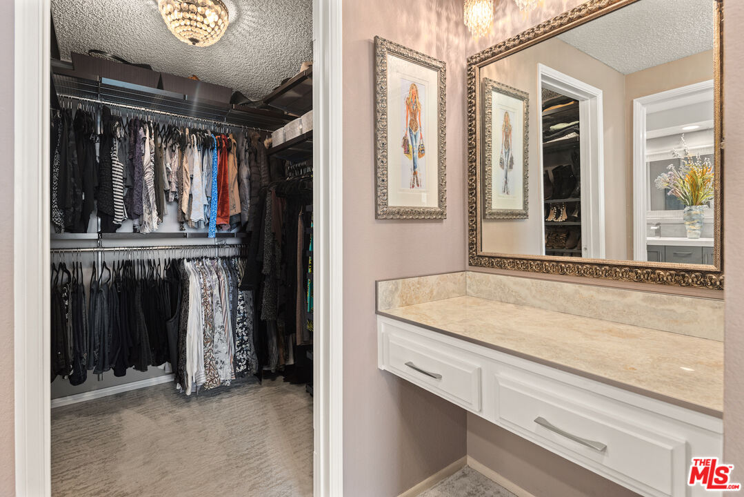 MLS #25566799 image #13