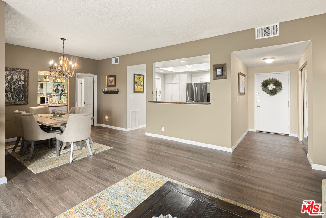 MLS #25566799 image #5