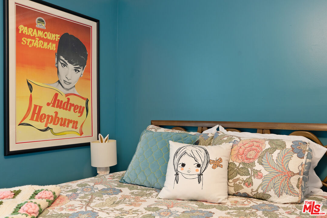 MLS #25566803 image #20