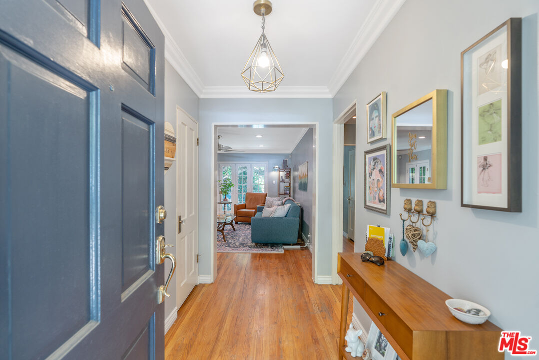 MLS #25566803 image #3