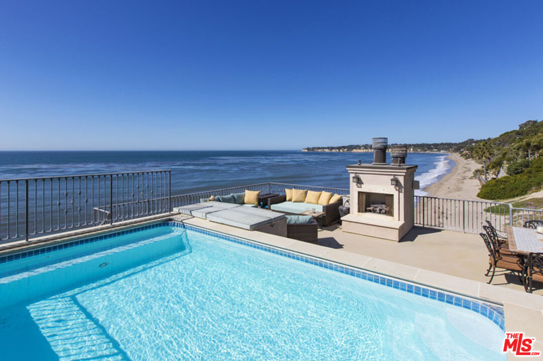 MLS #25566813 image #0