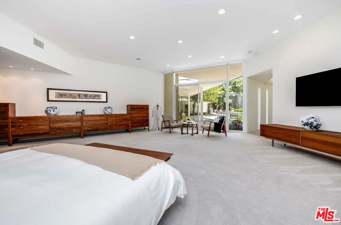 MLS #25566819 image #13