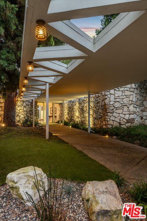 MLS #25566819 image #1