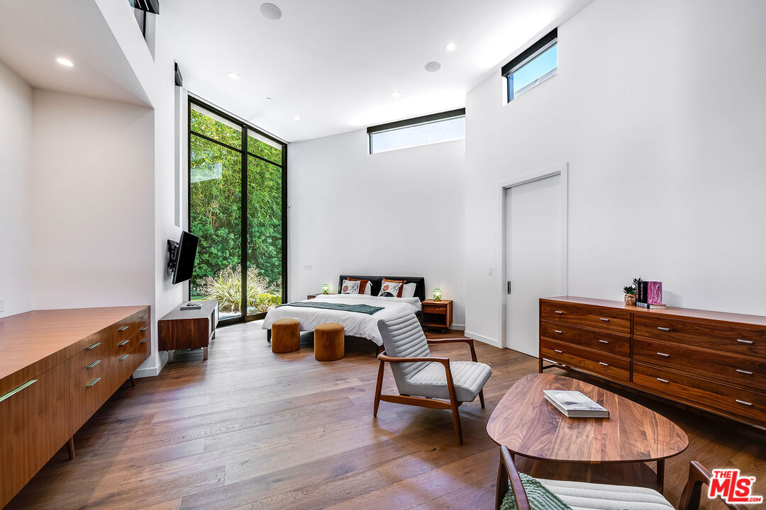 MLS #25566819 image #28