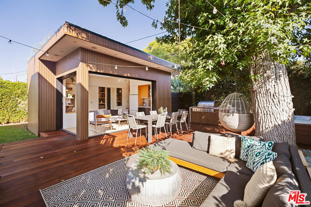 MLS #25566853 image #18