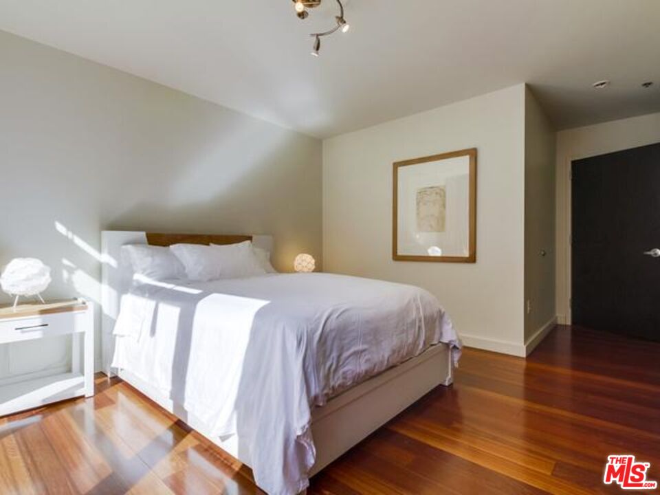 MLS #25566877 image #34