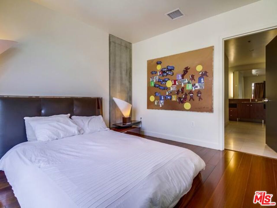 MLS #25566877 image #42