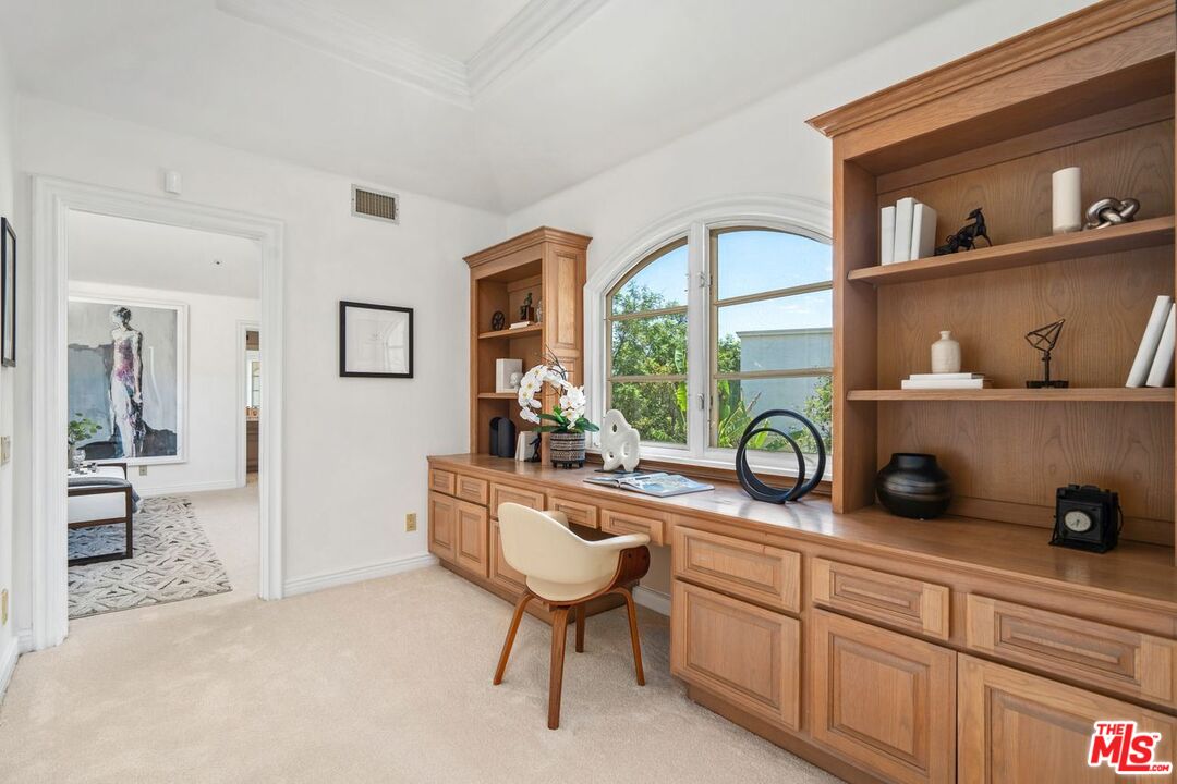 MLS #25566977 image #35