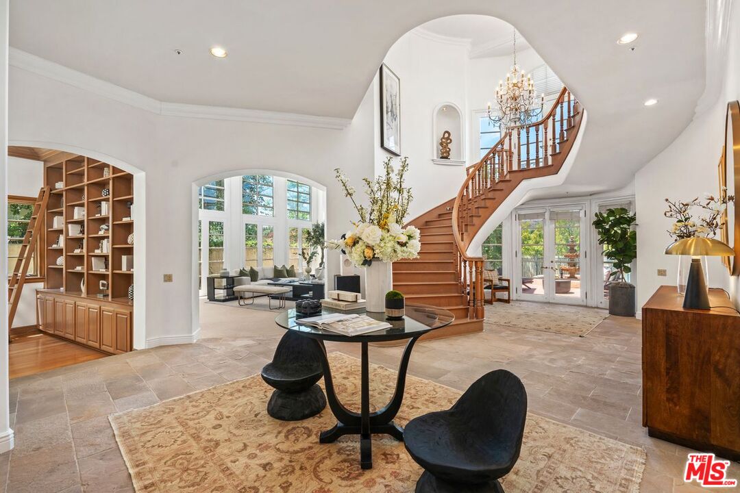 MLS #25566977 image #3