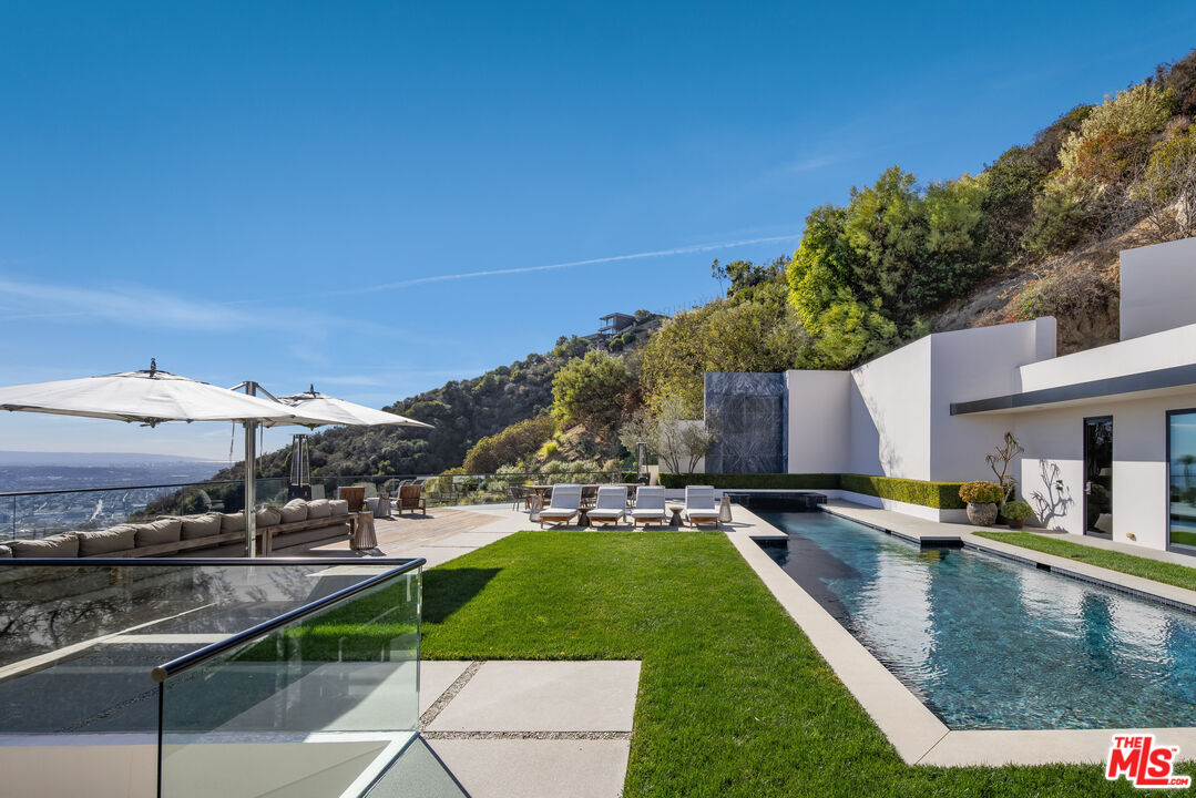 MLS #25567093 image #23