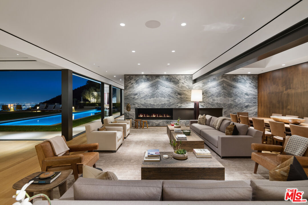 MLS #25567093 image #33