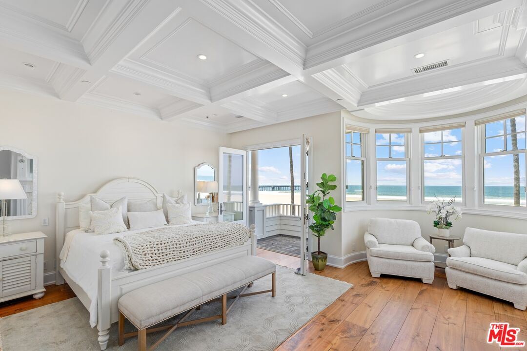 MLS #25567153 image #18