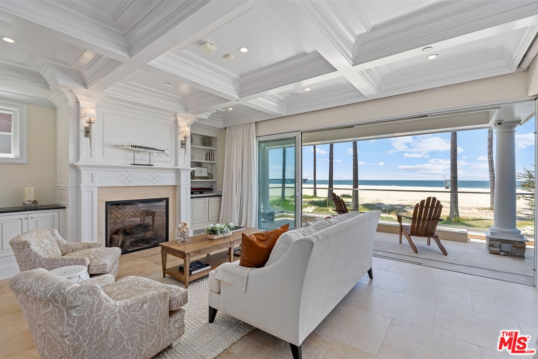 MLS #25567153 image #1