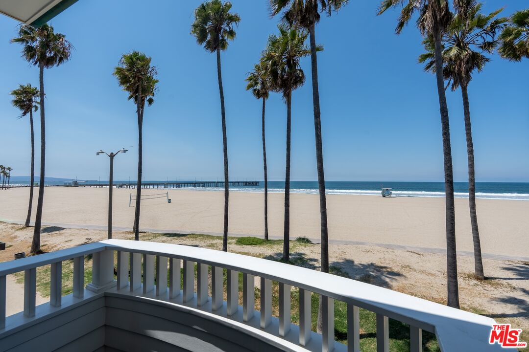 MLS #25567153 image #23