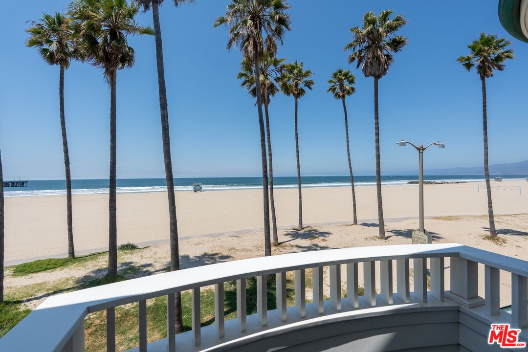 MLS #25567153 image #24