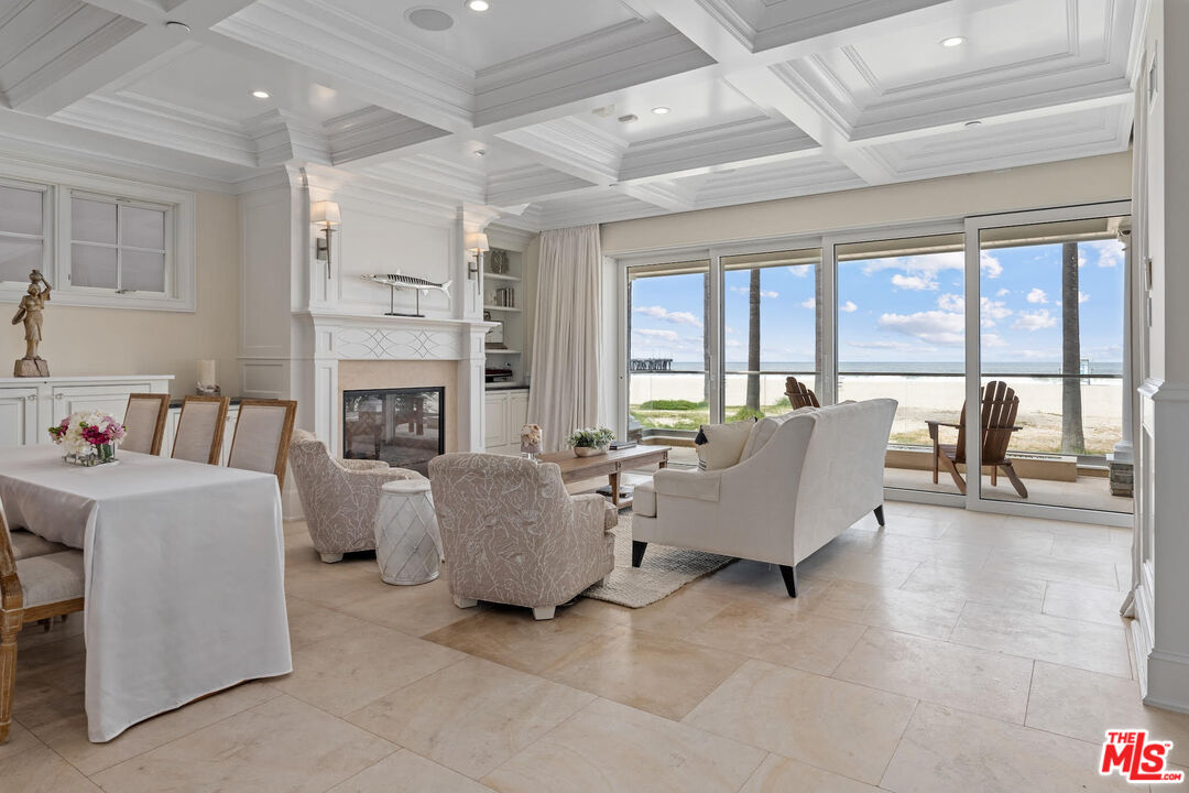 MLS #25567153 image #2